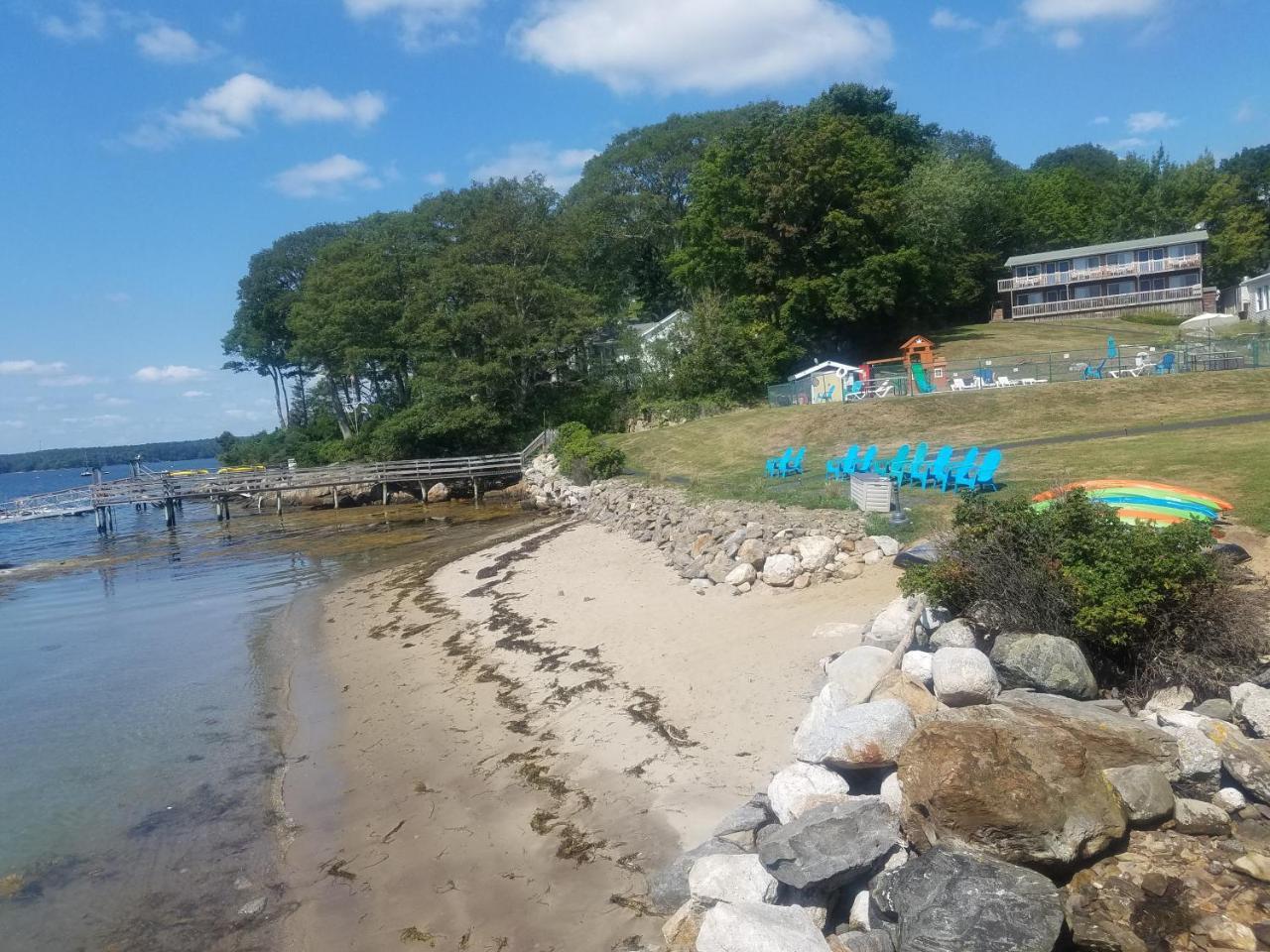 Smugglers Cove Inn Dayville Exterior foto